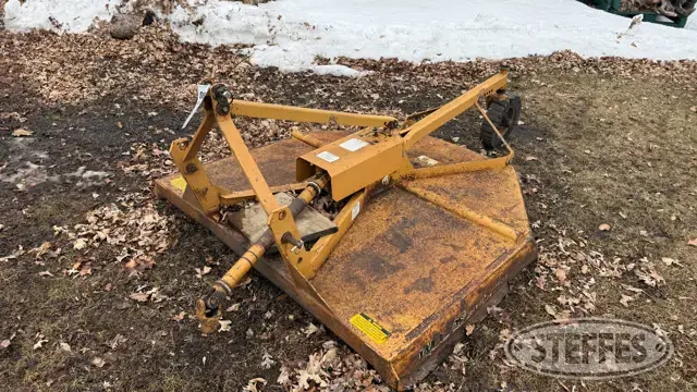 Woods Dixie Chopper M5