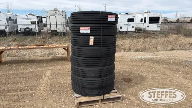 (8) Aosen ALS915 11R24.5 truck tires