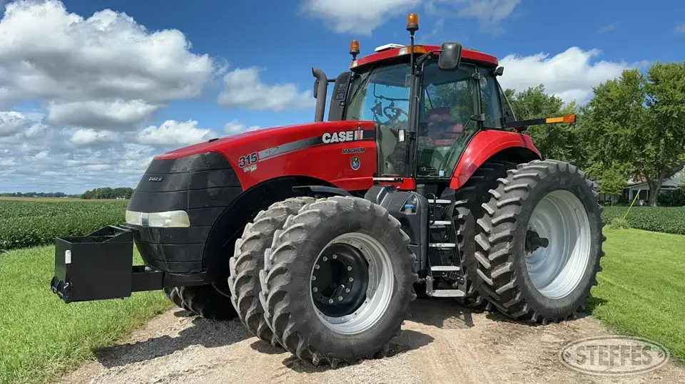 2012 Case IH Magnum 315 MFWD Tractor
