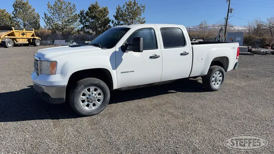 2013 GMC Sierra 2500 3 Quarter Ton Pickup