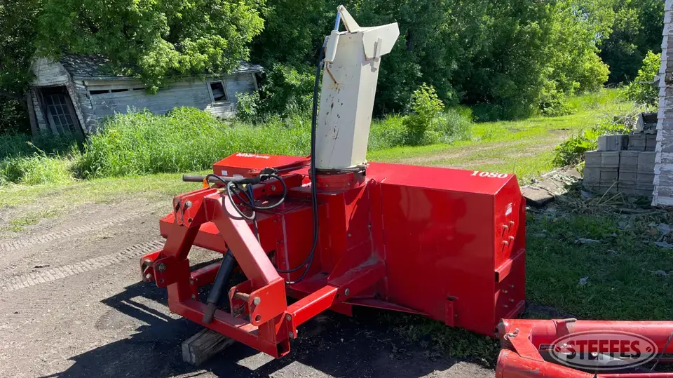 Buhler Farm King 1080 3 Pt. Snowblower