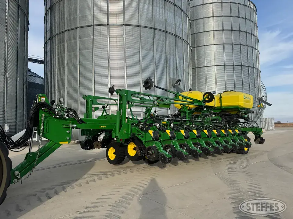 2023 John Deere DB60 12 or More Row Planter