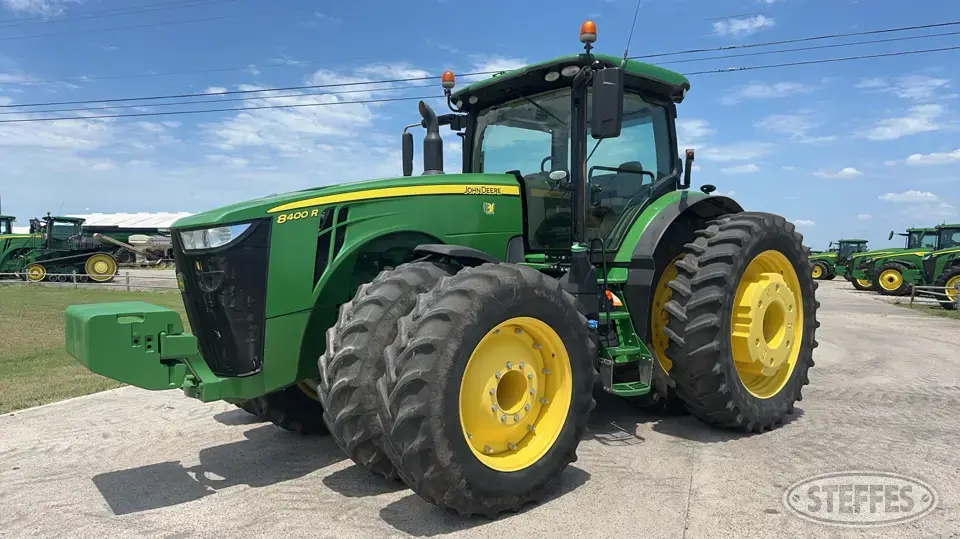 2019 John Deere 8400R MFWD Tractor