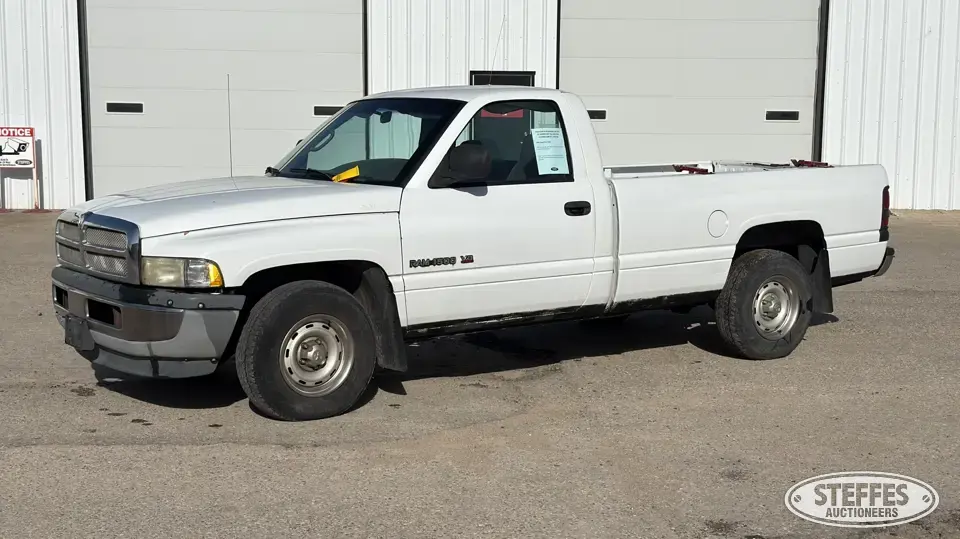 1999 Dodge Ram 1500 Half Ton Pickup