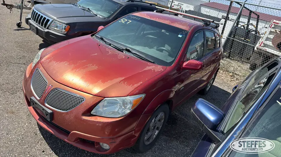 2005 Pontiac Vibe Car