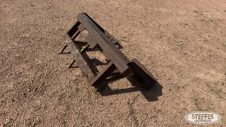 Skid steer receiver plate Farm Support Item