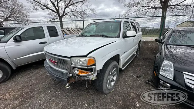 2005 GMC Yukon Denali