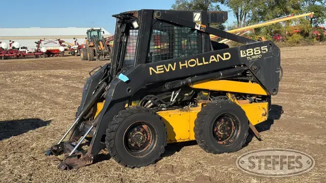 1995 New Holland LX885