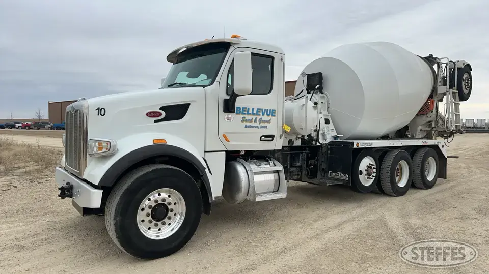 2020 Peterbilt 567 Mixer Truck