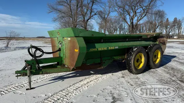 John Deere 550