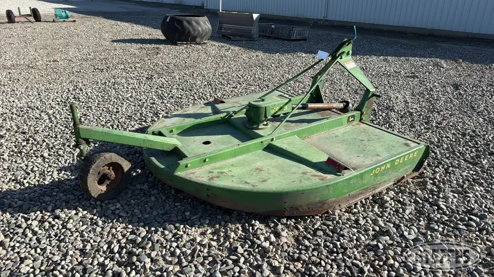 John Deere 709 Rotary Mower