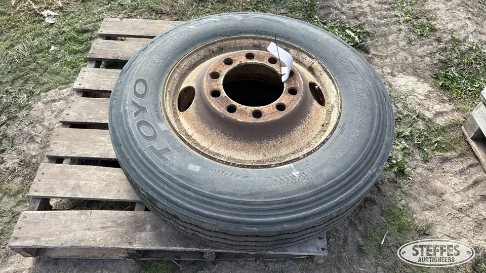 Toyo 285/75R24.5 tire Truck Tire