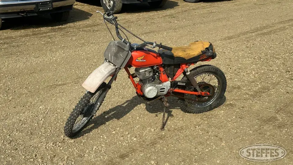 1981 Honda XR100 Motorcycles and Scooter