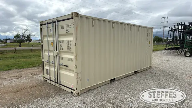 Shipping container