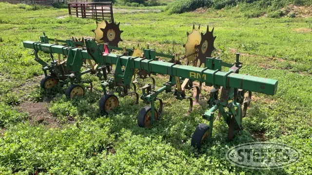 John Deere RM