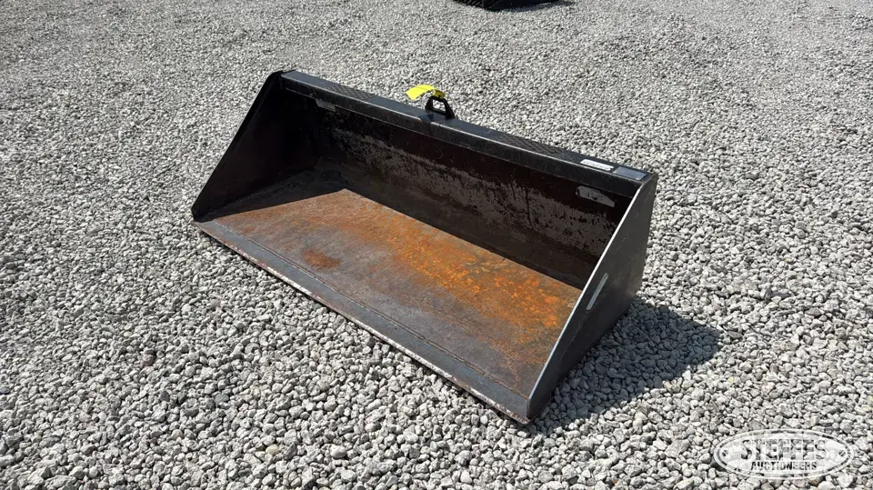 2020 Industrias America 72 Skid Steer Bucket