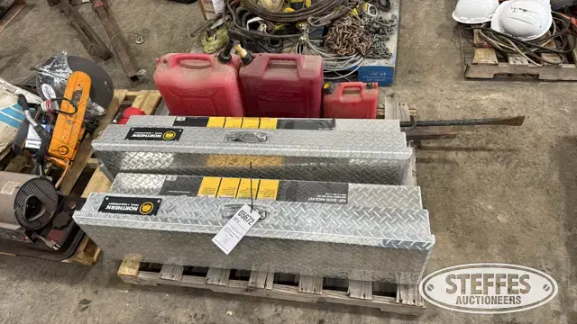 (2) Northern side toolboxes & (3) gas cans