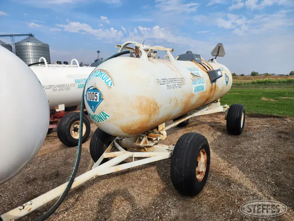 1,000 gal. NH3 tank NH3 Trailers-Tank