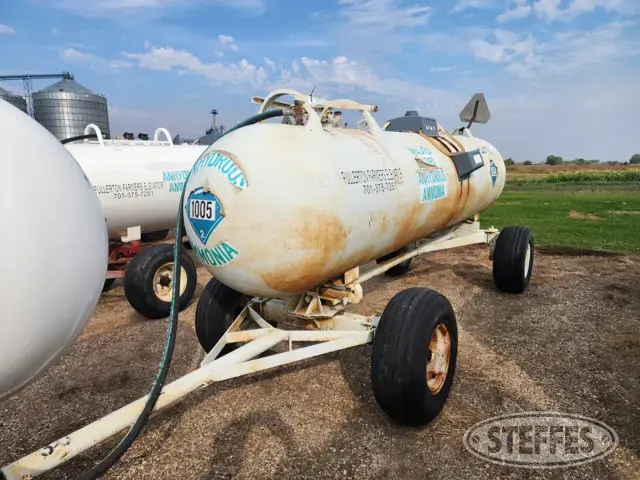 1,000 gal. NH3 tank