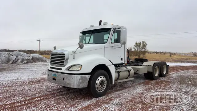 2009 Freightliner Columbia