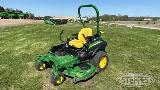 2017 John Deere Z950M
