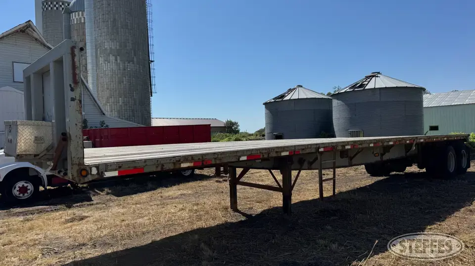 2004 Great Dane Flatbed Trailer