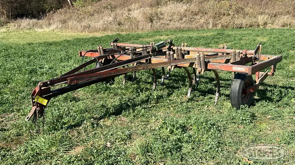 International 55 Chisel Plow