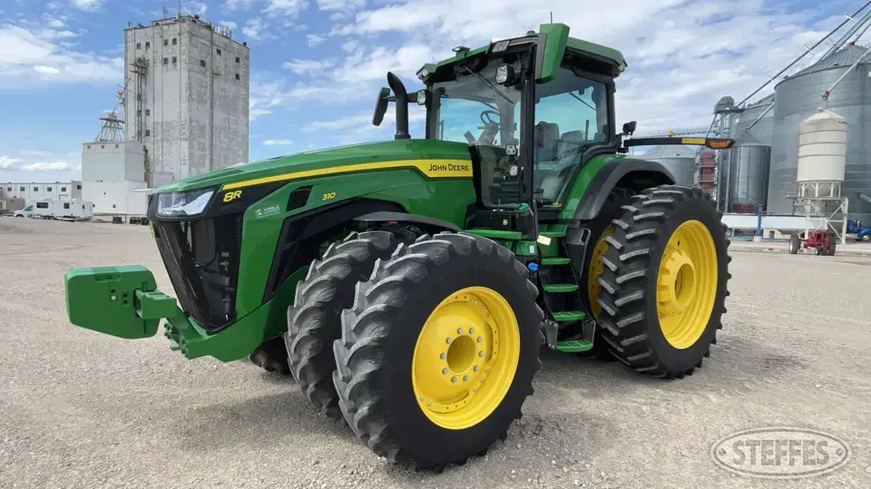 2022 John Deere 8R 310 MFWD Tractor