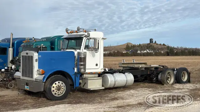 2004 Peterbilt 379