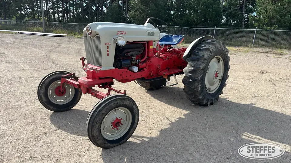 1955 Ford 960 2WD Tractor