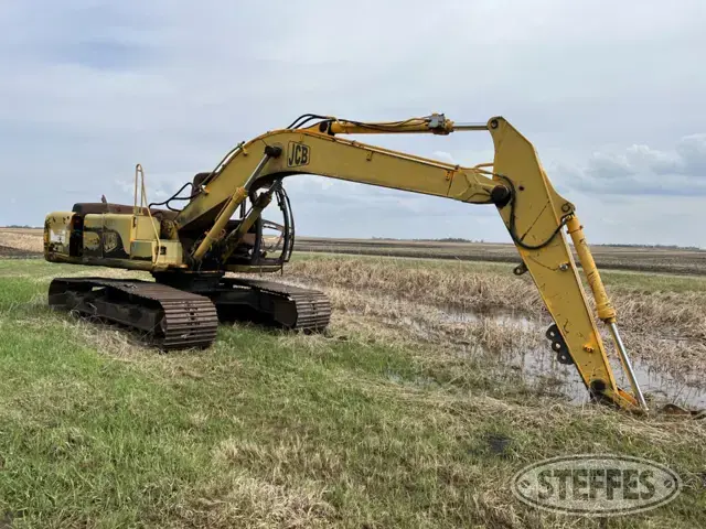 1999 JCB JS200