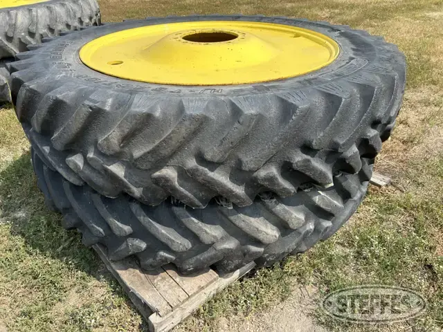 Titan Hi-Traction
