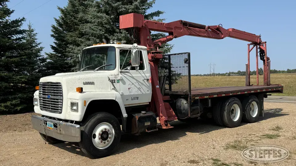 1987 Ford L8000 Boom Truck