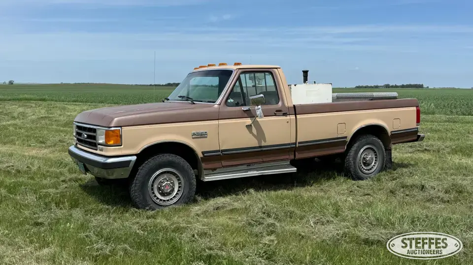 1990 Ford F-250 Lariat XLT 3 Quarter Ton Pickup