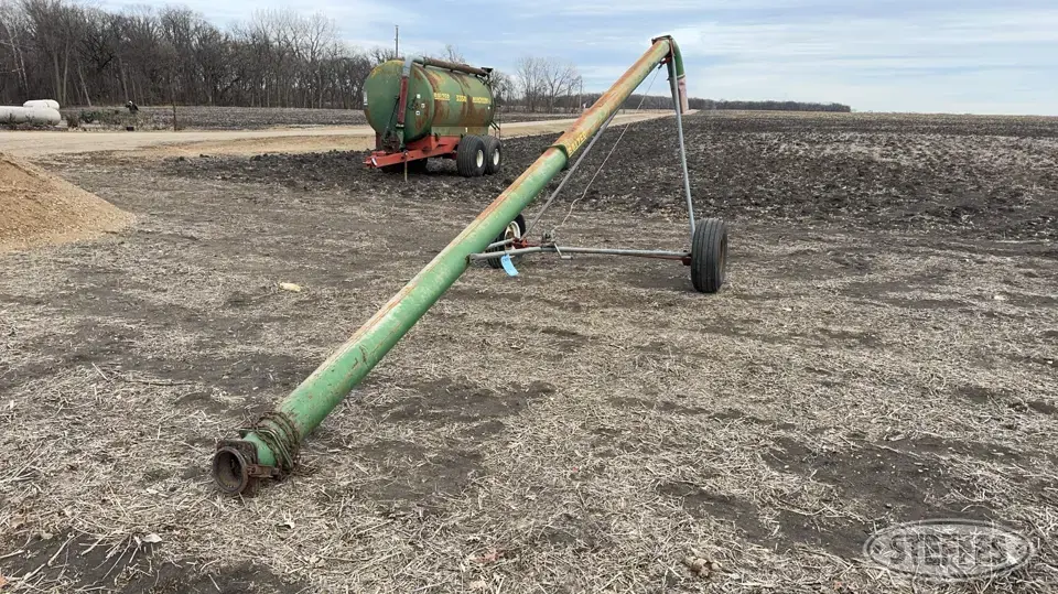 Balzer Load Stand Manure Pumping Equipment