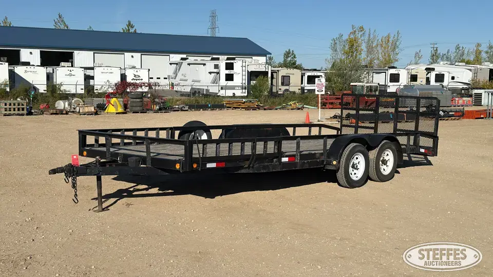 2010 Load Trail Flatbed Trailer