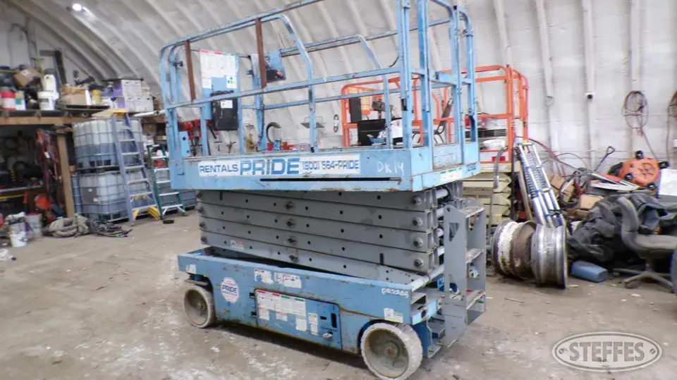 Genie GS-3246 Scissor Lift