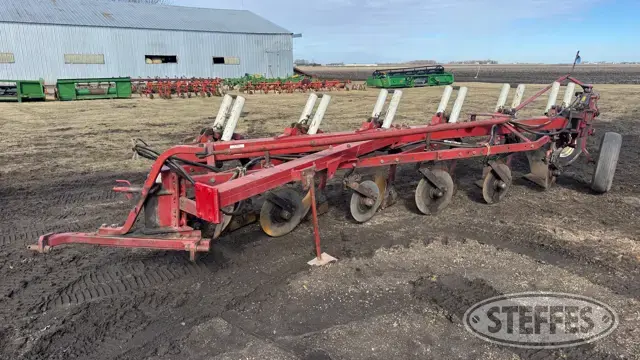 International 700 Automatic
