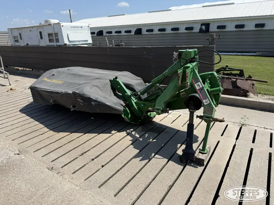John Deere R240 Disc Mower