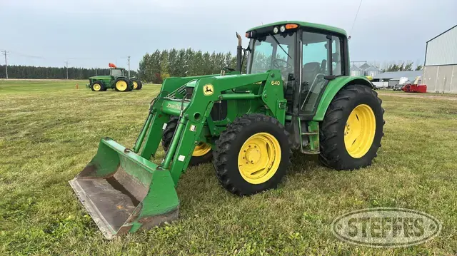 2004 John Deere 6420