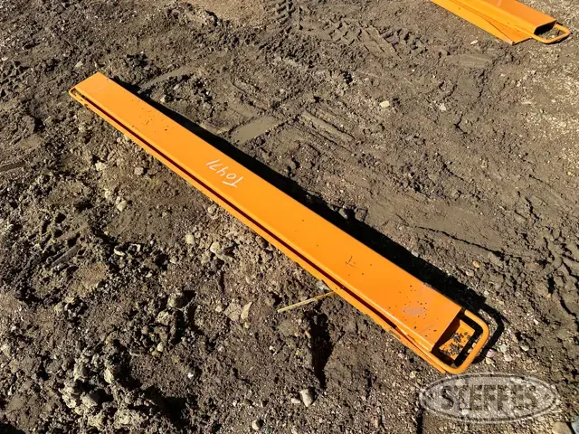 (2) 2023 Wolverine
