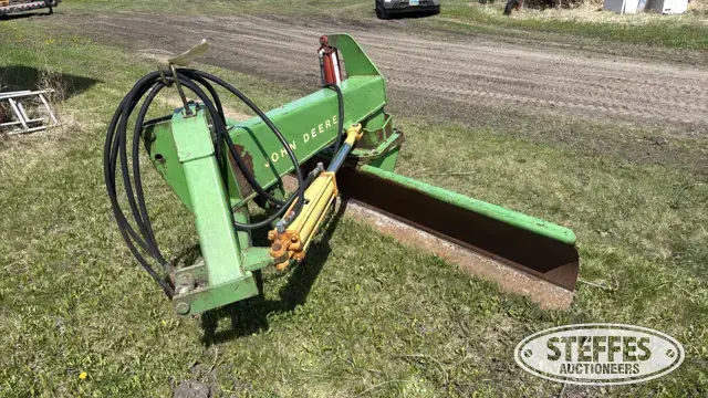 John Deere 155
