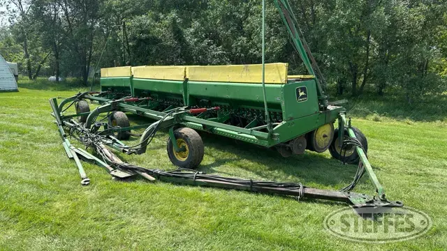 John Deere 9350