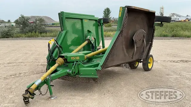 John Deere 1518