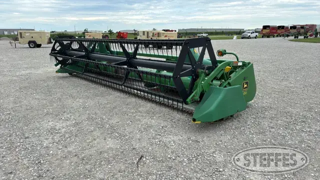 John Deere 920