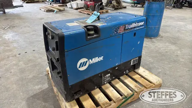 Miller Trailblazer 302