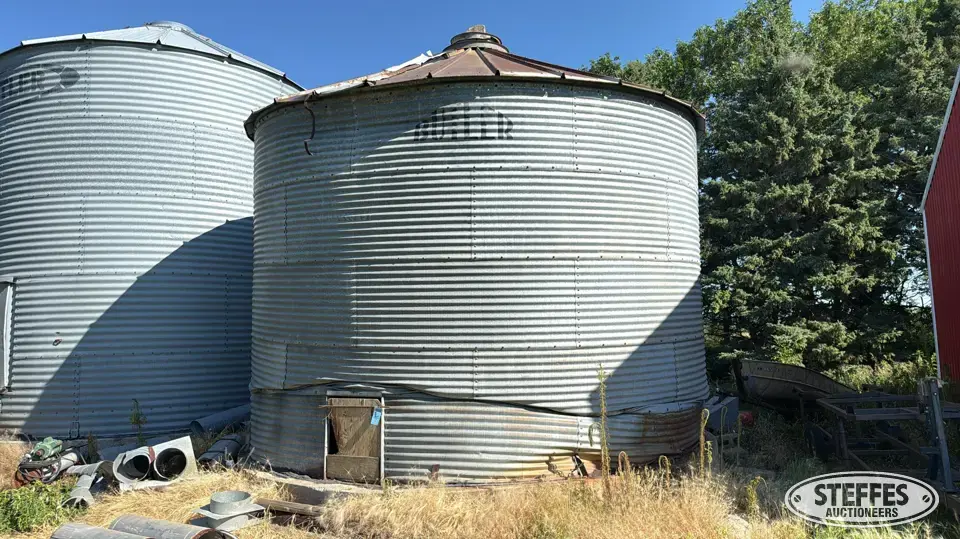 Butler grain bin