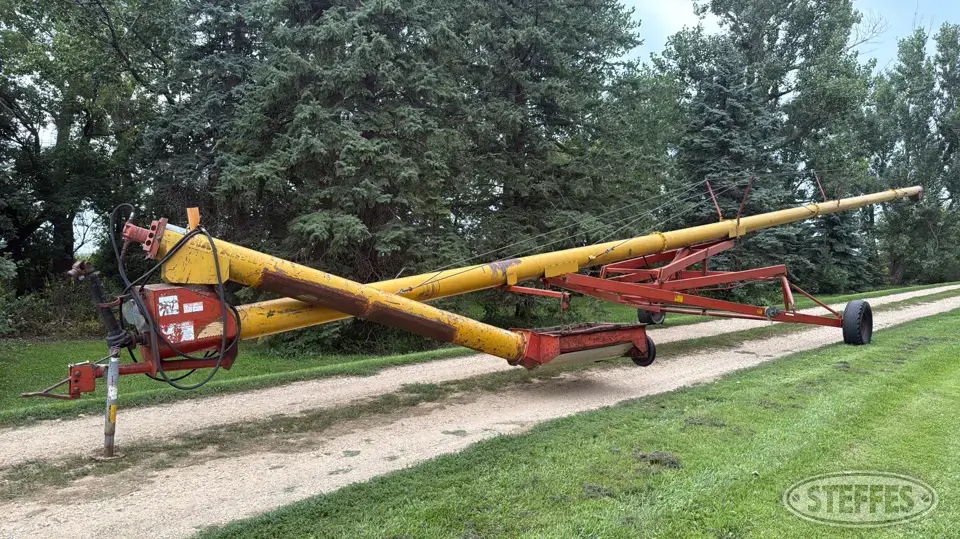Mayrath Swing Hopper Auger