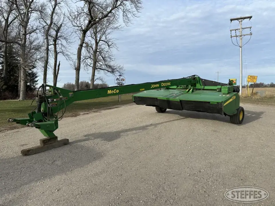 John Deere 956 MoCo Disc Mower