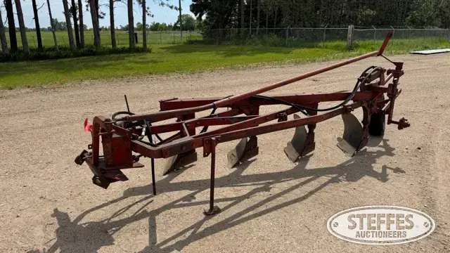 International 540